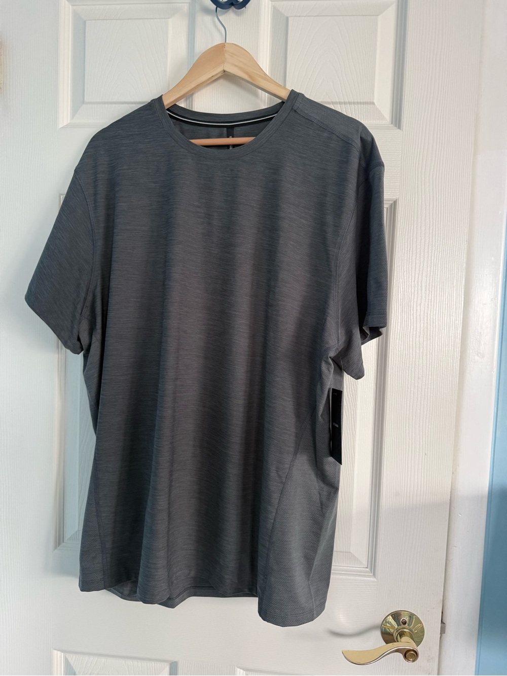 Ten Thousand Versatile Tee Shirt Short Sleeve Irongate Gray NWT XXL 2XL